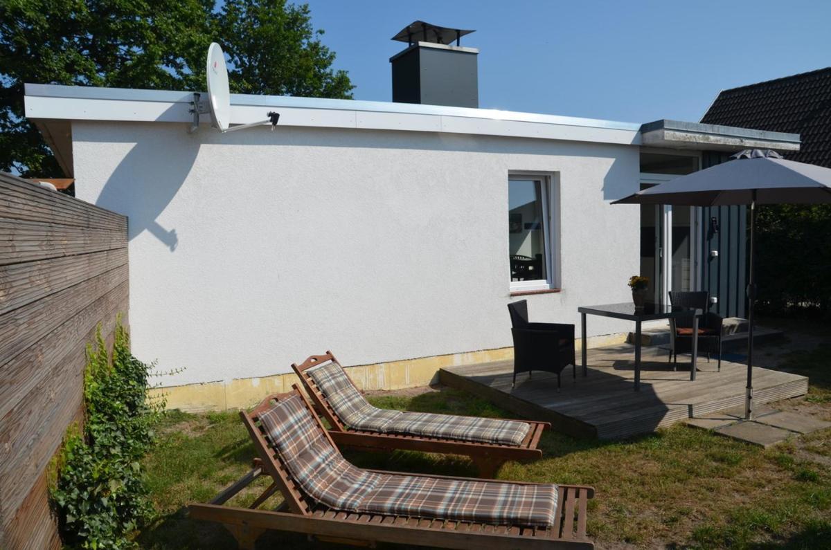 Ferienhauser Lensterstrand エクステリア 写真